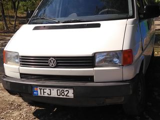 Volkswagen Transporter foto 2