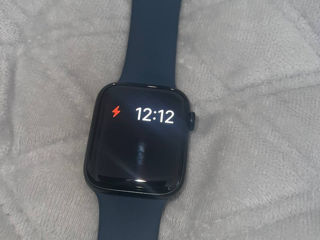 Apple Watch SE (Gen 2) 44mm foto 4