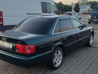 Audi A6 foto 2