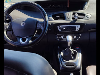 Renault Grand Scenic foto 3