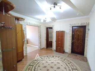 Apartament cu 3 camere, 94 m², Poșta Veche, Chișinău foto 7