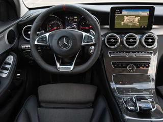 Mercedes C-Class foto 3