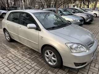 Toyota Corolla foto 2