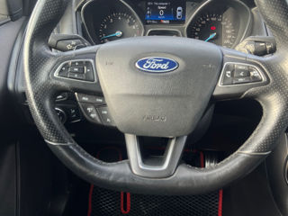 Ford Focus foto 6