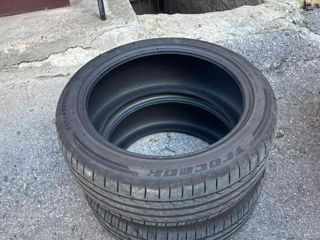 Шины tracmax 235 /45 r19 летние