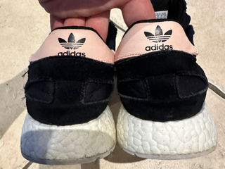 Adidas foto 2