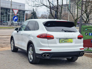 Porsche Cayenne foto 6