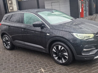 Opel Grandland X foto 2