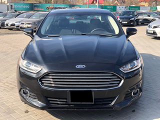 Ford Fusion foto 3