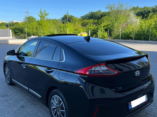 Hyundai IONIQ foto 3