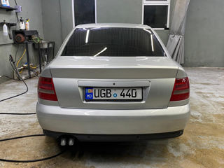 Audi A4 foto 5