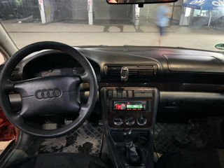 Audi A4 foto 8