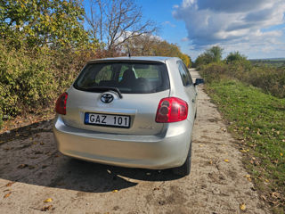 Toyota Auris foto 4