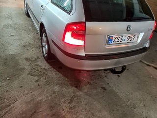 Skoda Octavia foto 3