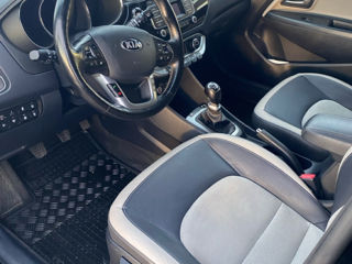 KIA Rio foto 4