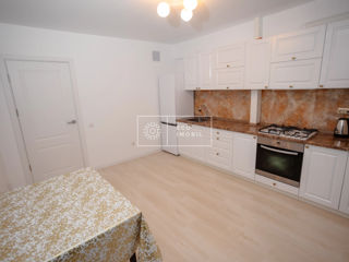 Apartament cu 2 camere, 86 m², Sculeni, Chișinău foto 12