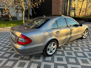 Mercedes E-Class foto 3