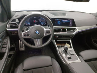 BMW 3 Series foto 9