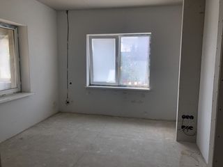 Banca vinde casa cu 3 etaje si teren pentru constructii foto 6