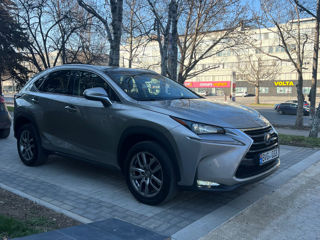 Lexus NX Series foto 2