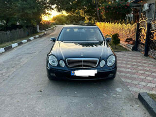 Mercedes E-Class foto 5