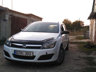 Opel Astra foto 2