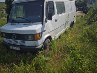 Mercedes 310D
 фото 3
