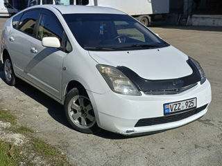 Toyota Prius foto 2