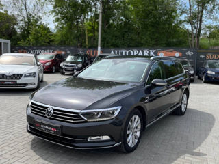 Volkswagen Passat foto 1