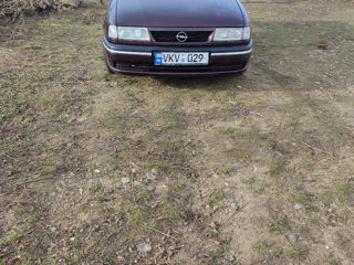 Opel Vectra foto 2