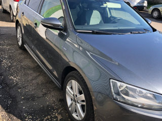 Volkswagen Jetta foto 6