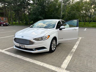 Ford Fusion foto 5