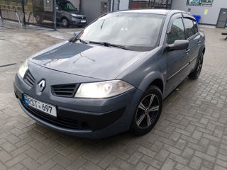 Renault Megane foto 3