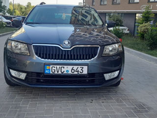 Skoda Octavia foto 1