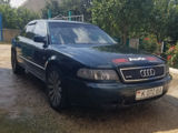 Audi A8 foto 8