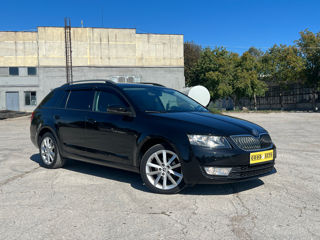 Skoda Octavia foto 1