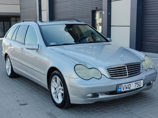 Mercedes C-Class