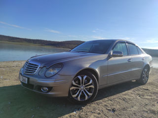 Mercedes E-Class foto 3