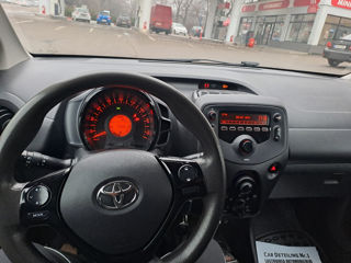 Toyota Aygo foto 9