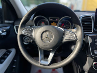 Mercedes GLE foto 11