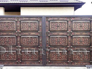 Porți, garduri,balustrade, copertine, gratii, uși metalice și alte confecții din fier forjat. foto 3