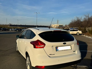 Ford Focus foto 4