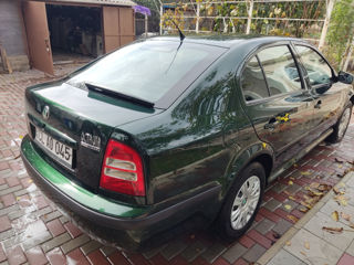 Skoda Octavia foto 3