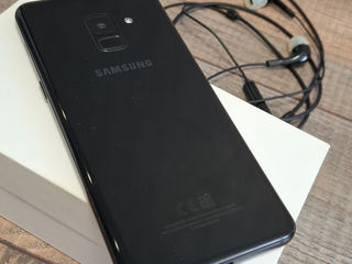 Samsung Galaxy A8 foto 2