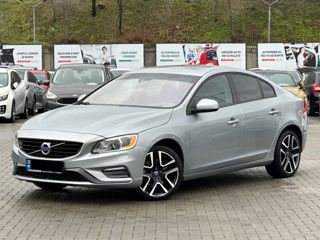 Volvo S60 foto 4