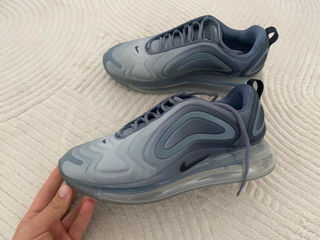 Nike Air max 720  marimea 44 foto 1