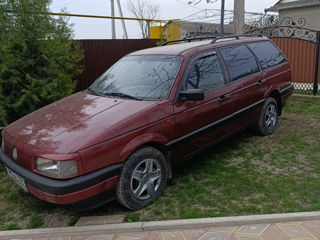 Volkswagen Passat foto 2