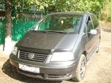 Volkswagen Sharan foto 1