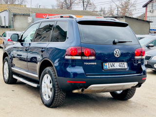 Volkswagen Touareg foto 4