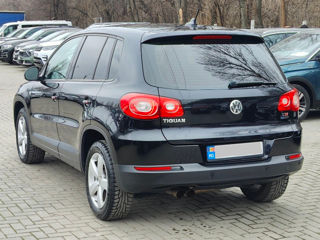 Volkswagen Tiguan foto 5